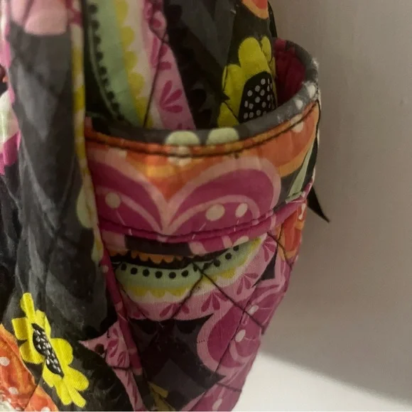 Vera Bradley Floral Patterned Women's Bag - Picture 4 of 9